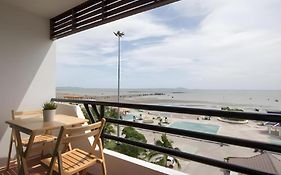 ซีบรีส บางแสน